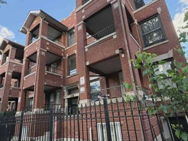 5849 S Michigan Avenue , Chicago, IL 60637
