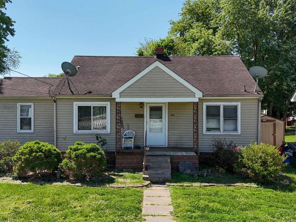 805 E 1st Street, Huntingburg, IN 47542