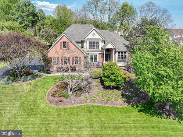 1961 GLENDOWER DRIVE, LANCASTER, PA 17601