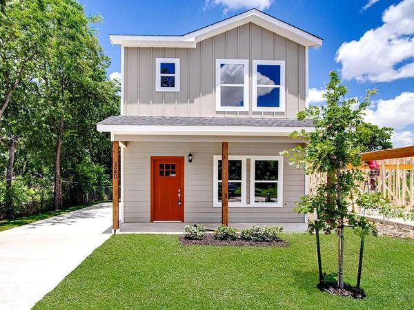 320 W gambrell Street, Fort Worth, TX 76115