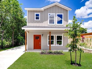320 W gambrell Street, Fort Worth, TX 76115
