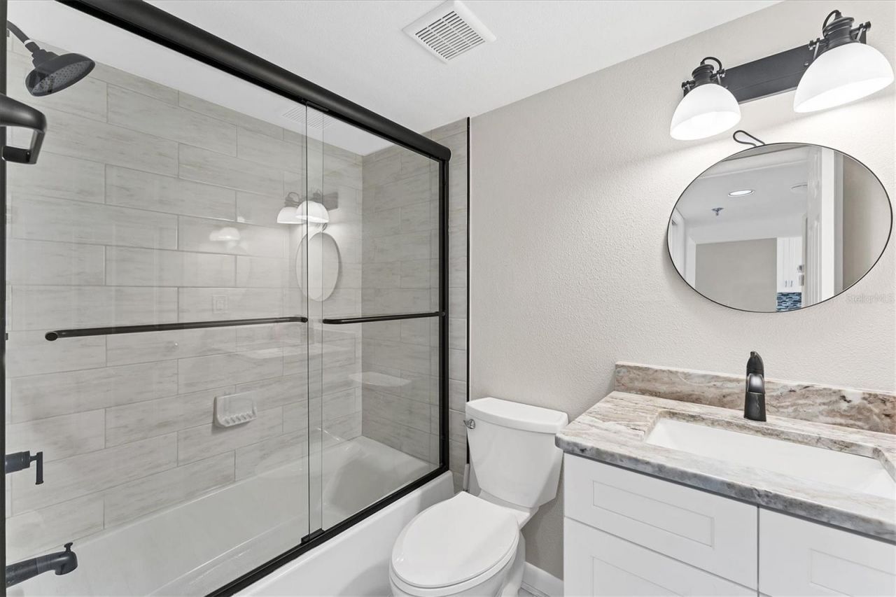 4530 Pinebrook Circle , Unit 208, Bradenton, FL 34209 Photo