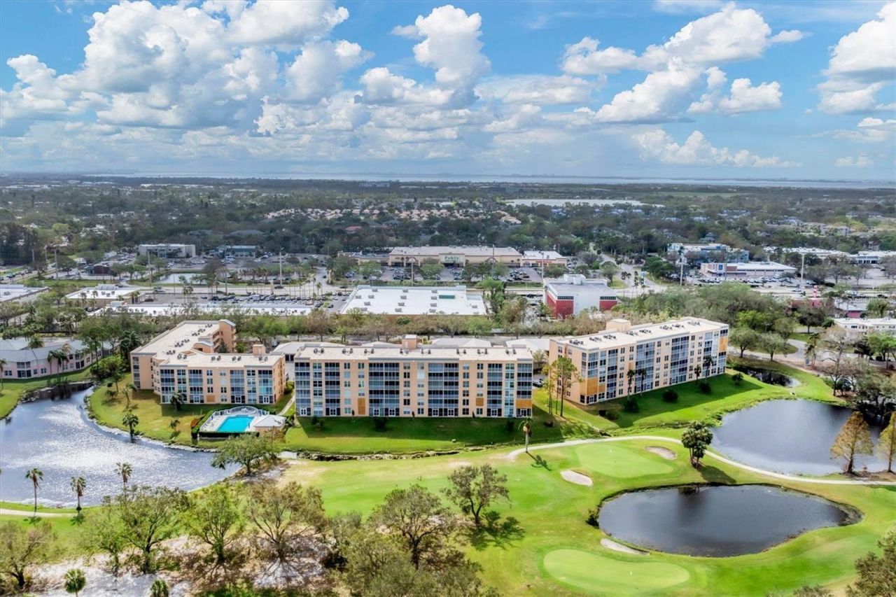 4530 Pinebrook Circle , Unit 208, Bradenton, FL 34209 Photo