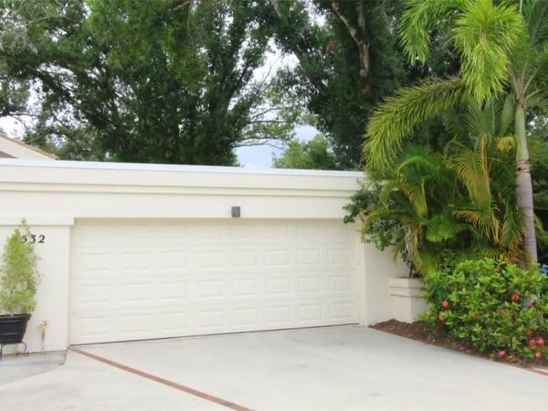 4532 N ASCOT CIRCLE , SARASOTA, FL 34235