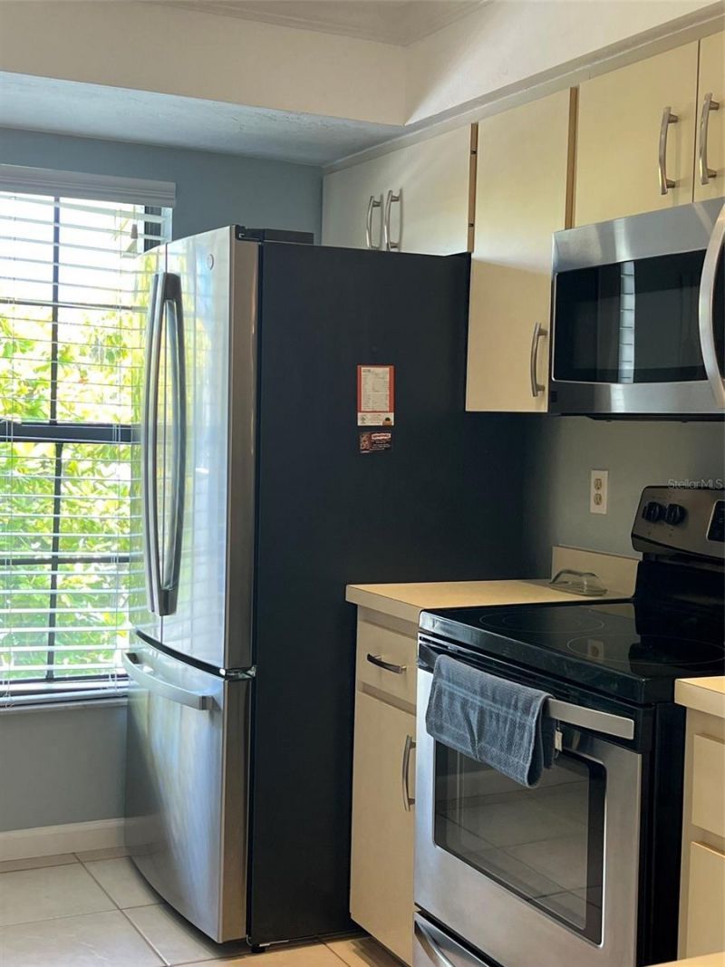 4606 Weybridge, Unit 26, Sarasota, FL 34235 Photo