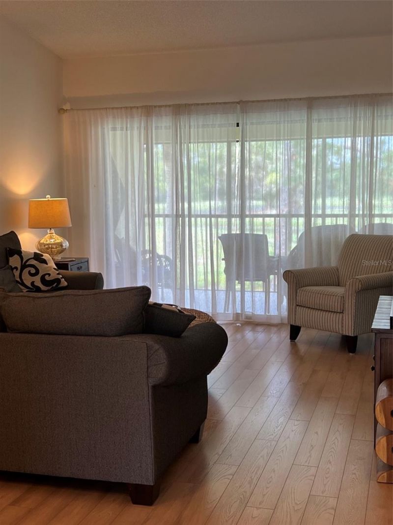 4606 Weybridge, Unit 26, Sarasota, FL 34235 Photo