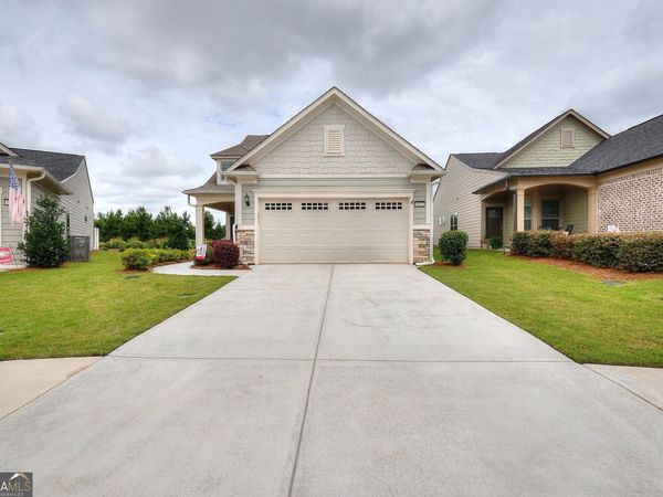6022 Rollingwood Way, Hoschton, GA 30548