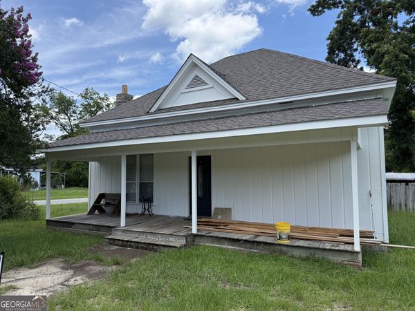 96 Simmons Street, Metter, GA 30439