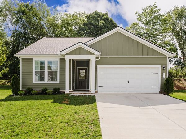 9016 Gant Dr , White House, TN 37188