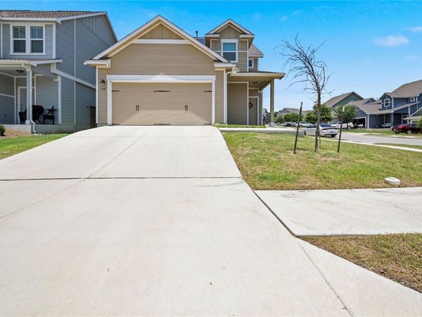 100 Wind Flower LN, Liberty Hill, TX 78642