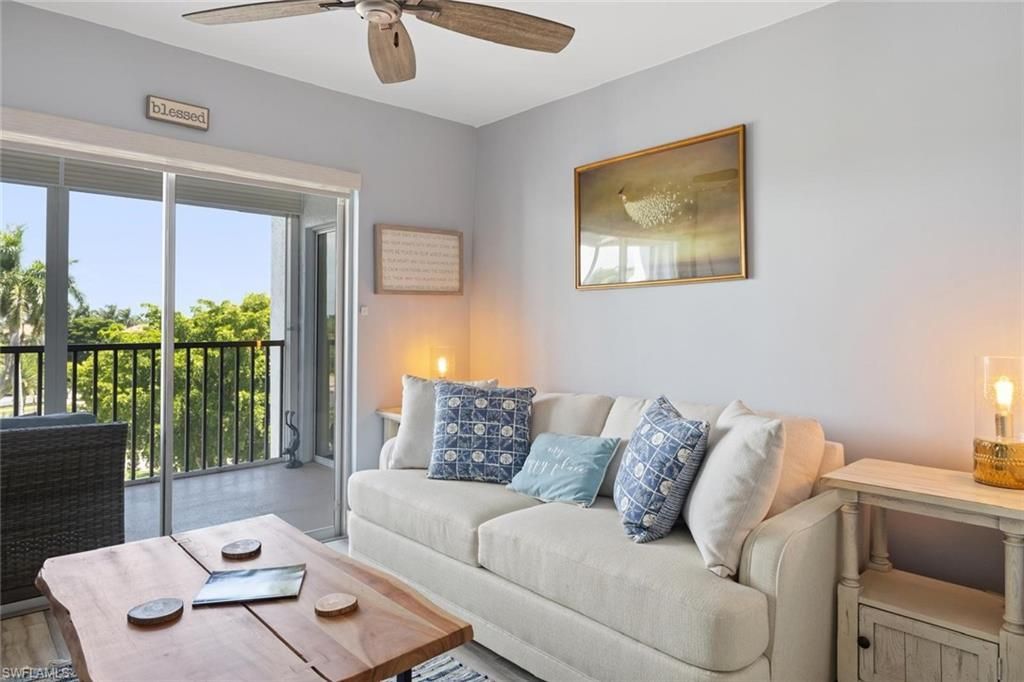 555 Park Shore Dr, Unit B513, Naples, FL 34103 Photo