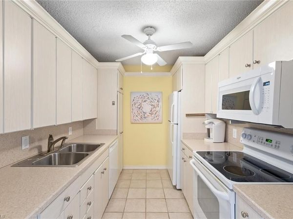 555 Park Shore DR , Unit B302, NAPLES, FL 34103