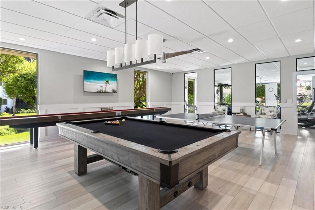 555 Park Shore Dr , Unit B302, Naples, FL 34103 Photo