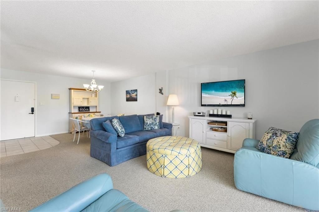 555 Park Shore Dr , Unit B302, Naples, FL 34103 Photo