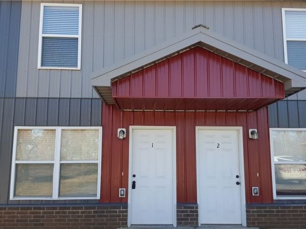 411-2 S Hunter Street , Unit 2, Farmington, AR 72730