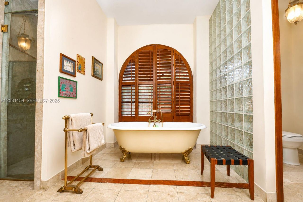 5440 Shady Oak Ln , Dania Beach, FL 33312 Photo
