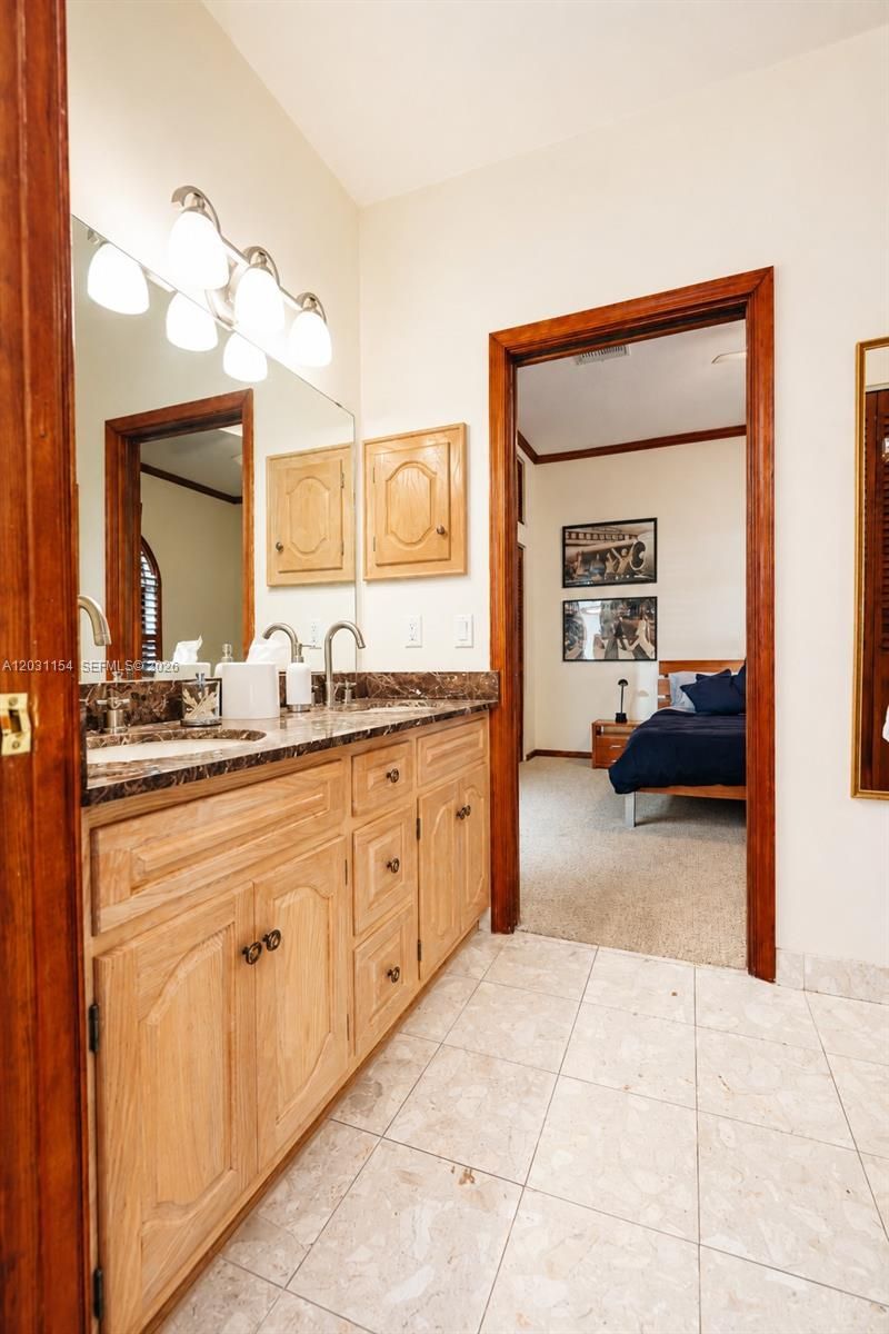 5440 Shady Oak Ln , Dania Beach, FL 33312 Photo