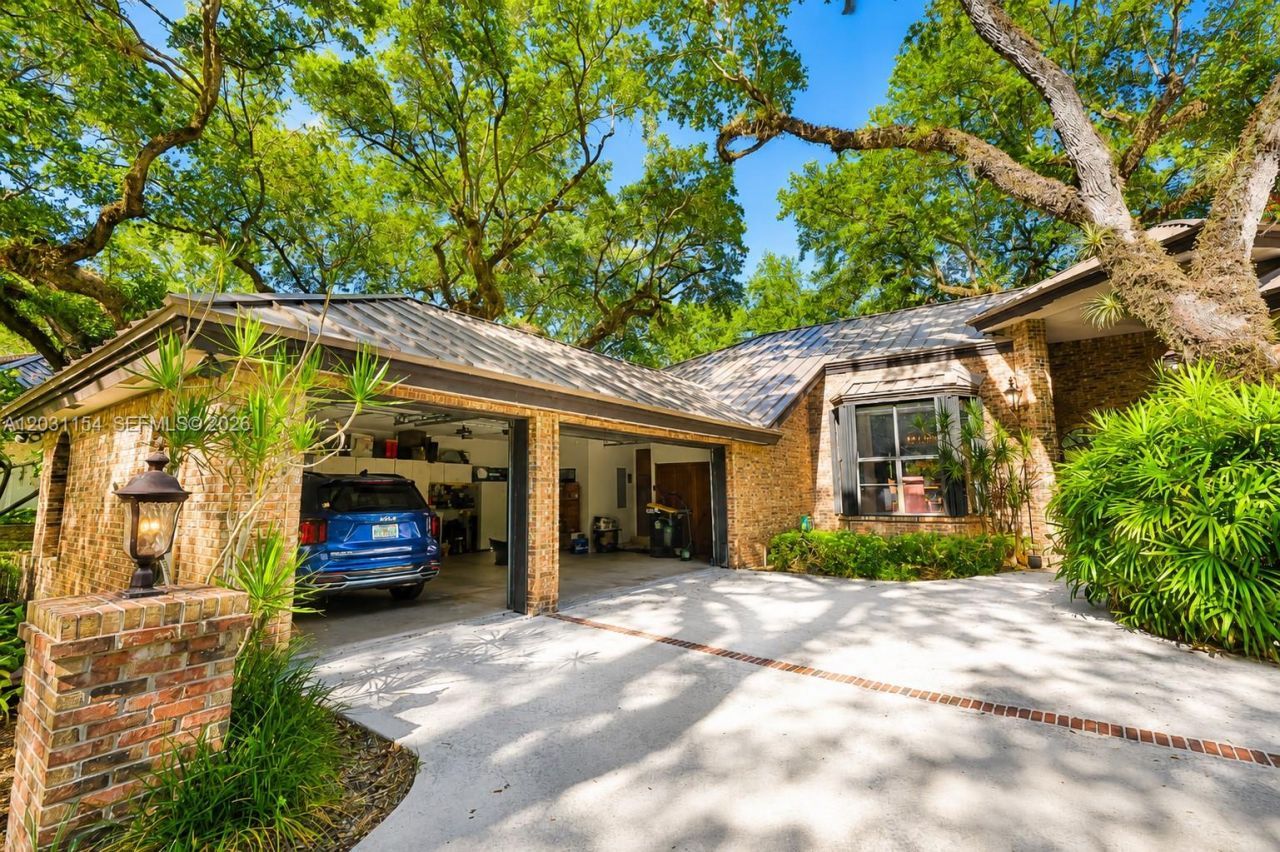 5440 Shady Oak Ln , Dania Beach, FL 33312 Photo