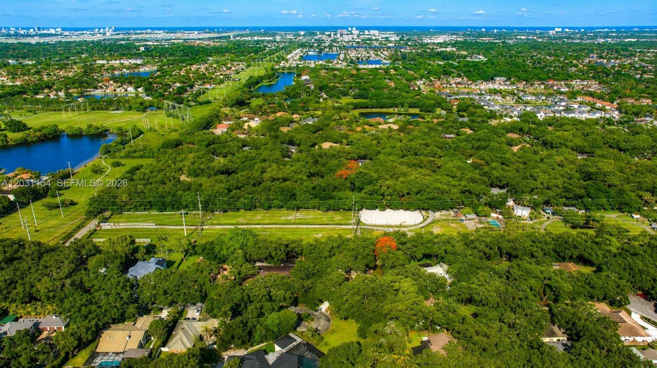 5440 Shady Oak Ln , Dania Beach, FL 33312 Photo