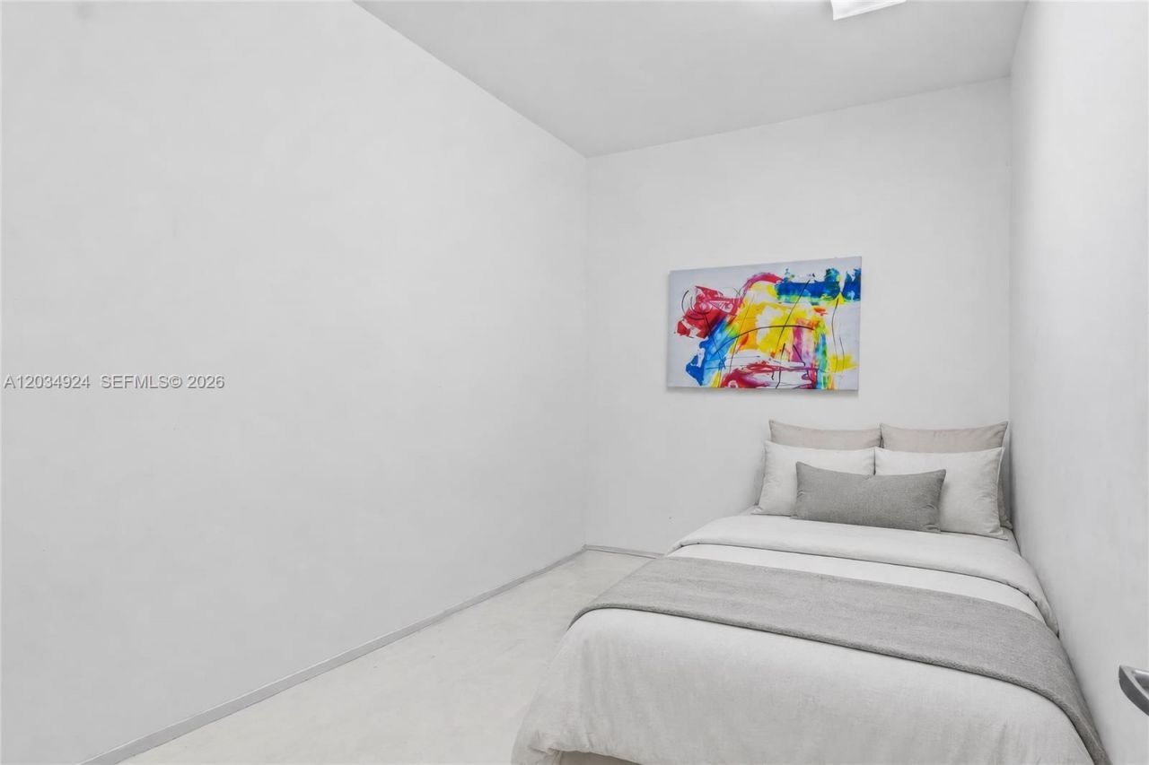 575 Crandon Blvd, Unit 413, Key Biscayne, FL 33149 Photo