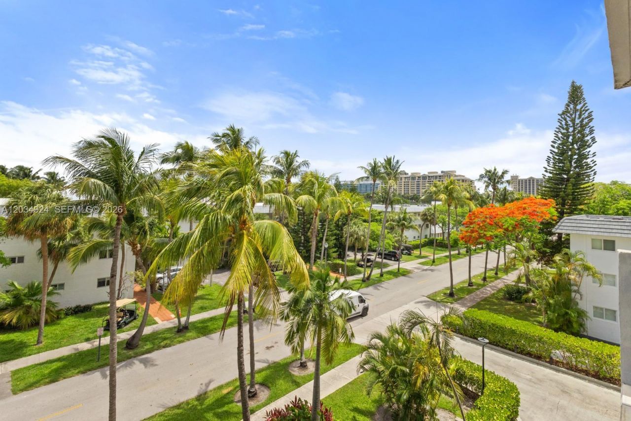 575 Crandon Blvd, Unit 413, Key Biscayne, FL 33149 Photo