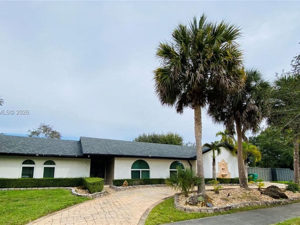 8701 SW 191st St , Cutler Bay, FL 33157