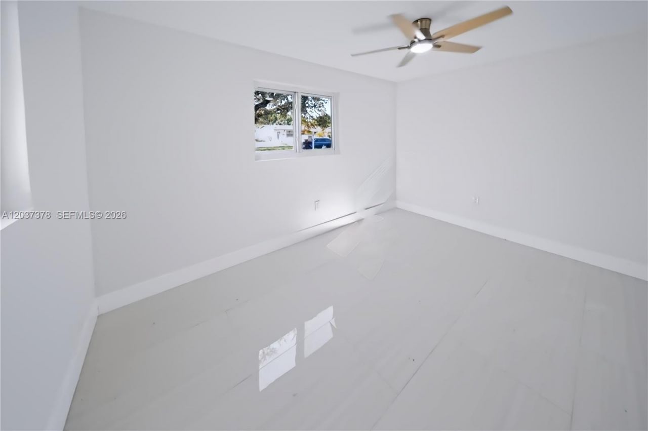 6570 Liberty St, Hollywood, FL 33024 Photo