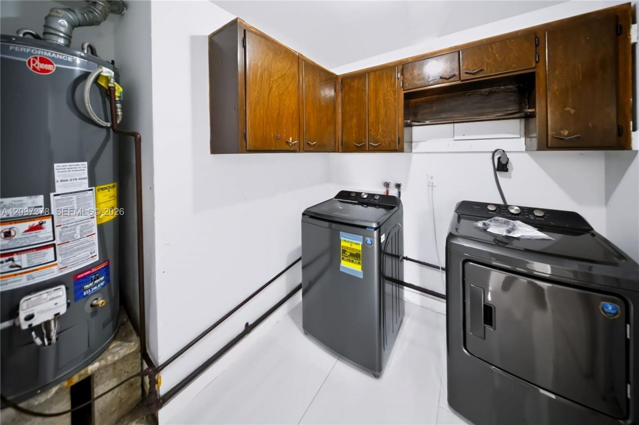 6570 Liberty St, Hollywood, FL 33024 Photo
