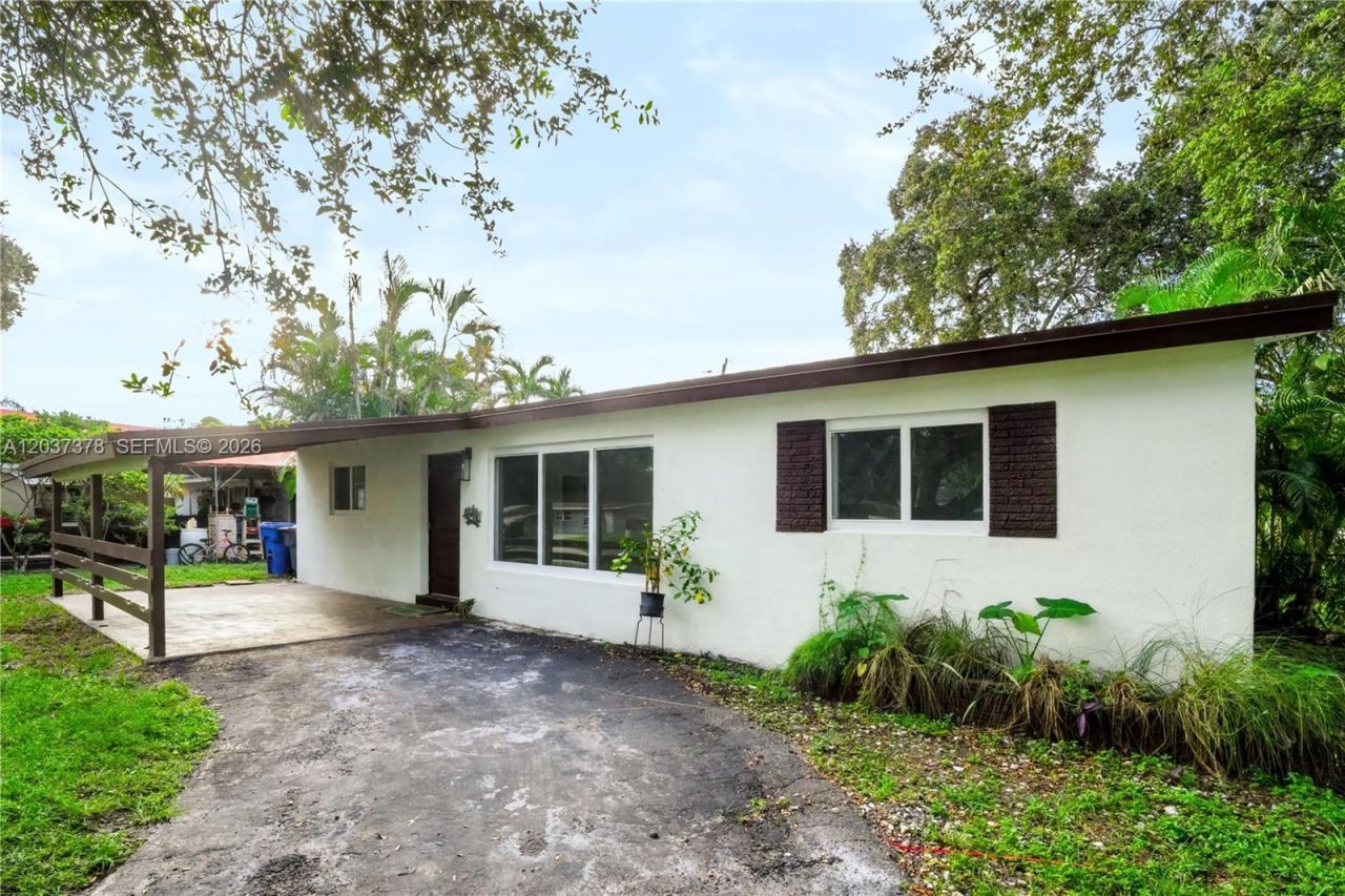 6570 Liberty St, Hollywood, FL 33024 Photo