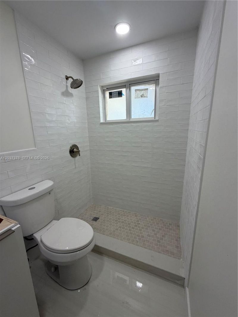 6570 Liberty St, Hollywood, FL 33024 Photo