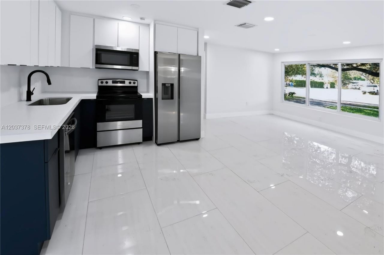 6570 Liberty St, Hollywood, FL 33024 Photo