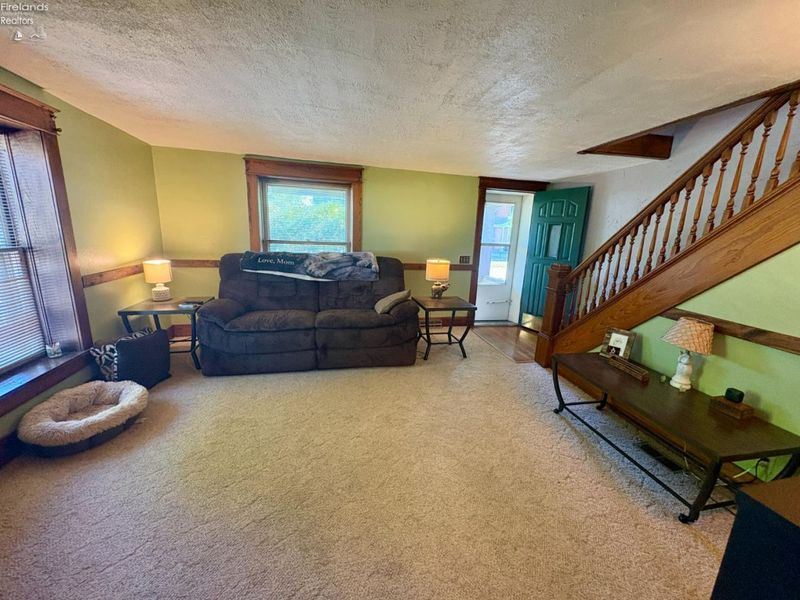 84 Coe Street, Tiffin, OH 44883 Photo 3