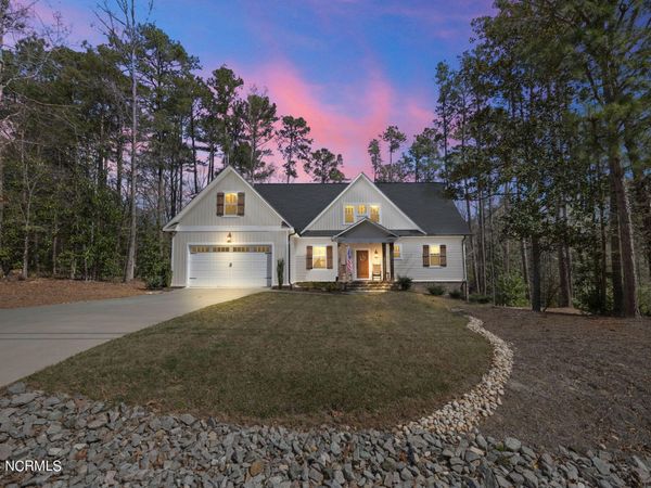 182 Lake View Drive , Whispering Pines, NC 28327
