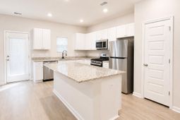 8040 Reagan Way photo 4