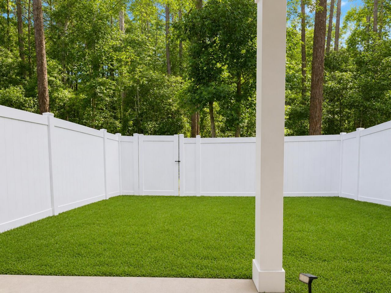 8040 Reagan Way Photo 8