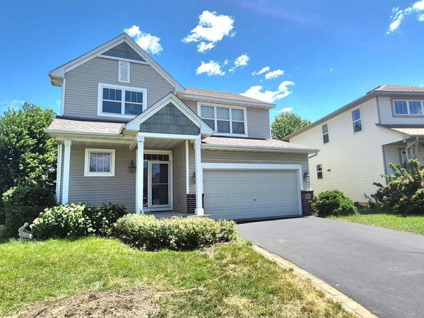 1767 Fescue Court , Shakopee, MN 55379