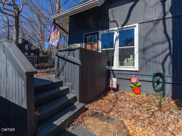 1104 North Parkway , Jackson, TN 38305