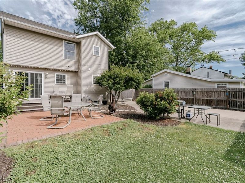 34112 Lake Shore Boulevard , Lakeline, OH 44095 Photo 27
