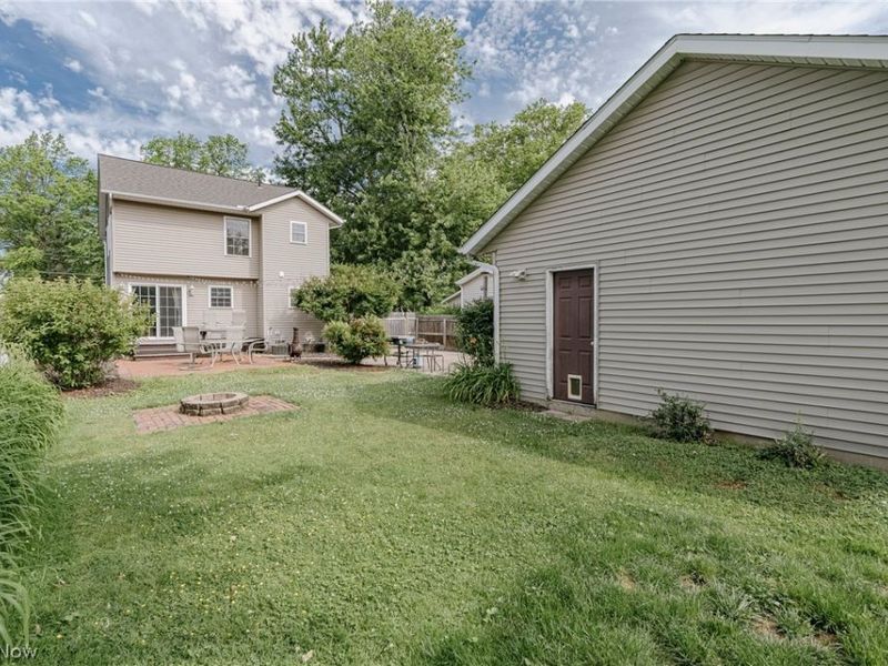 34112 Lake Shore Boulevard , Lakeline, OH 44095 Photo 28