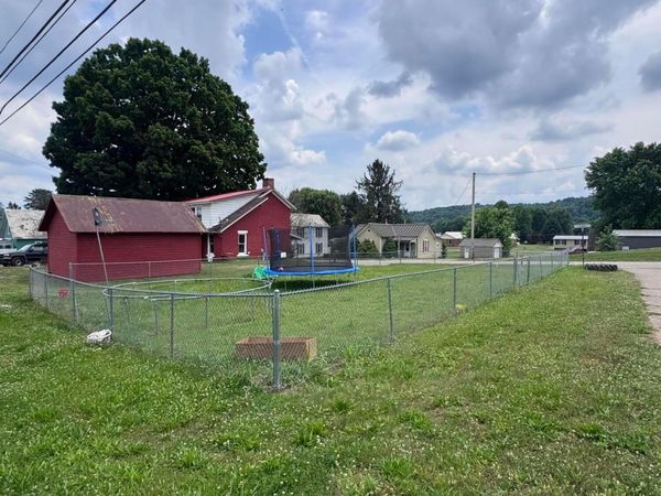 1760 Broadway Street , Stockport, OH 43787