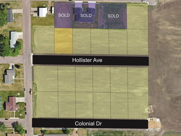 110 Hollister Ave, Salem, SD 57058