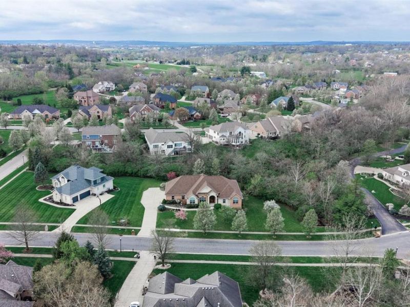 7019 Cross Creek Lane, Liberty Township, OH 45011 Photo 3