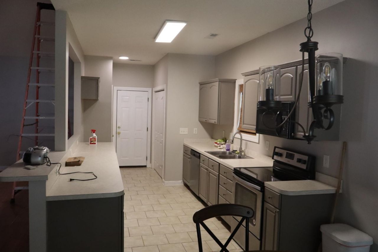 130 Ashworth Dr. Photo 4