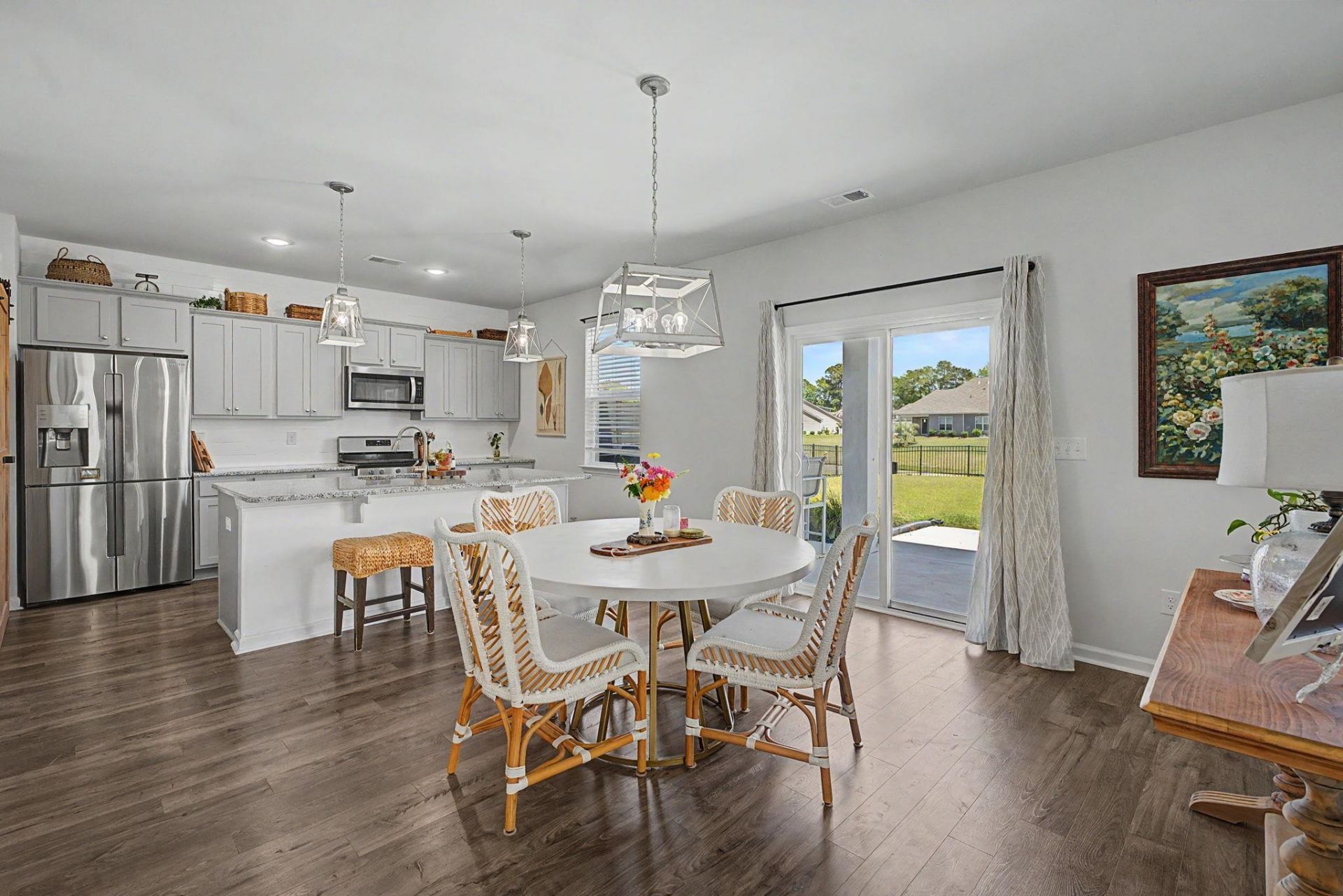 1084 Maxwell Dr. Photo 15