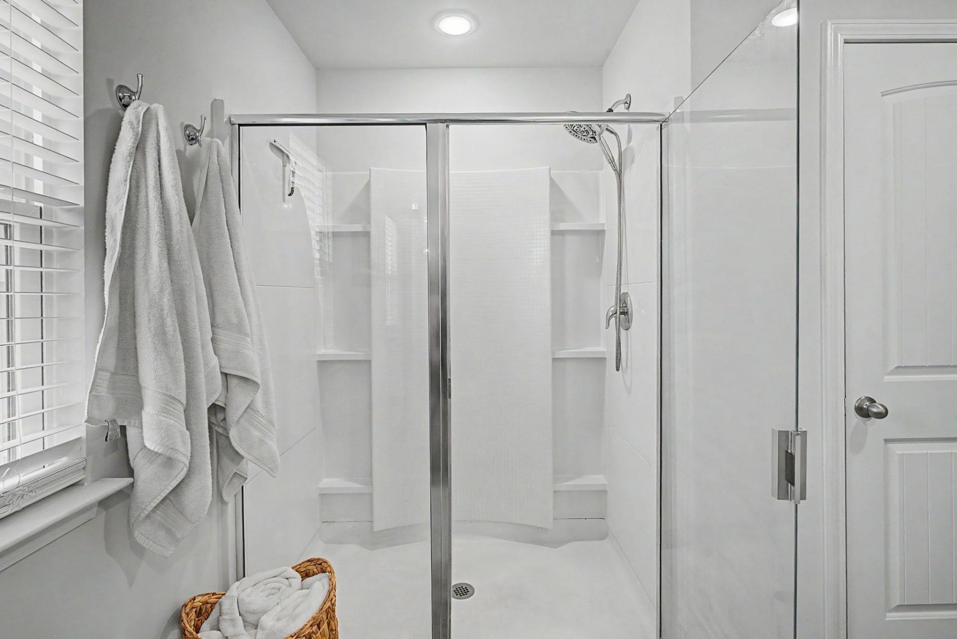 1084 Maxwell Dr. Photo 26