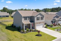 1084 Maxwell Dr. photo 4