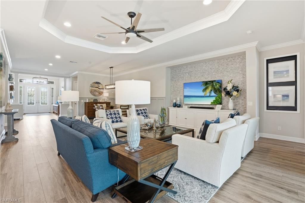 9525 Montelanico Loop , Naples, FL 34119 Photo