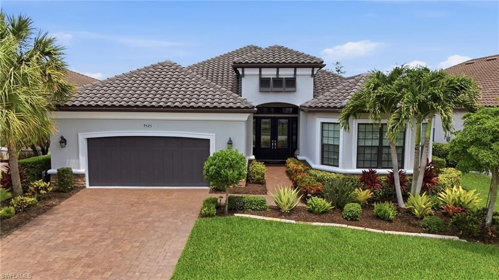 9525 Montelanico Loop, Naples, FL 34119 Photo