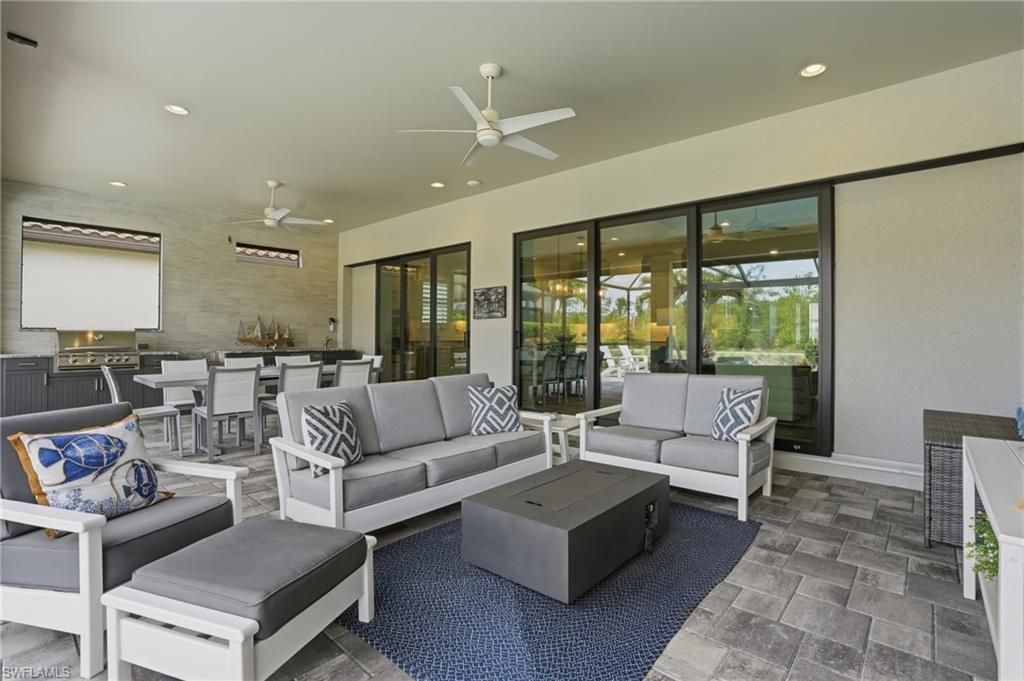 9525 Montelanico Loop , Naples, FL 34119 Photo