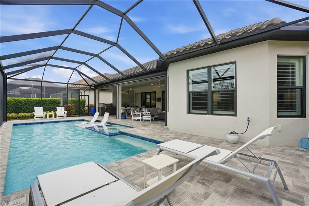 9525 Montelanico Loop , Naples, FL 34119 Photo